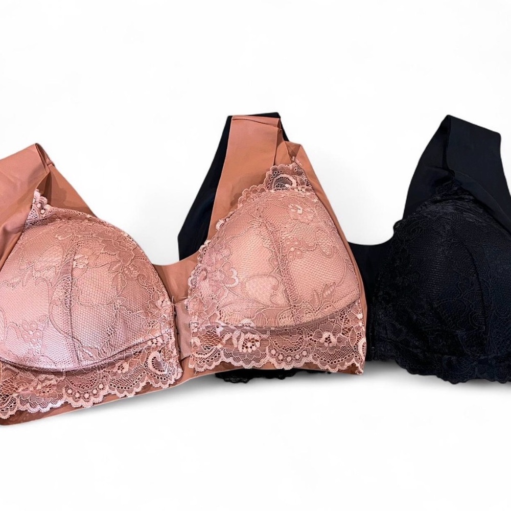 Elegant Lace Women's Intimates Set - Black and Tan